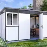 מחסן אוורסט 20/40 שלדה צבע שחור כולל חלון הזזה עם רשת