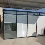 יחידת חצר אוורסט 30-40 עם קירות זכוכית לאחר התקנה בבית לקוח